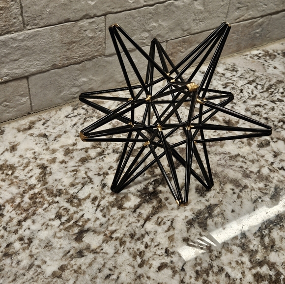 Metal Geometric Art Star Sculpture with Gold Accents 7 in Metal 2000s - Picture 3 of 3